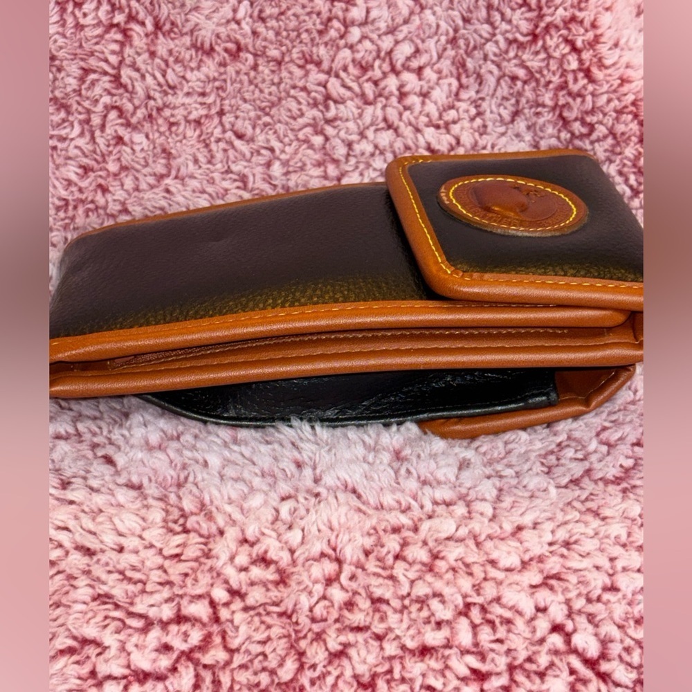 Vintage New Dooney & Bourke Pebble Grain Leather Crossbody Wallet Organizer​​ - Picture 7 of 12